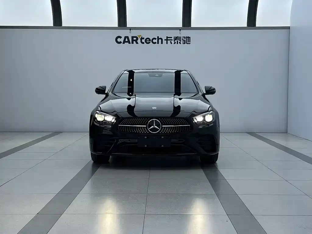 Mercedes-Benz E-Class (Import) — фото 3