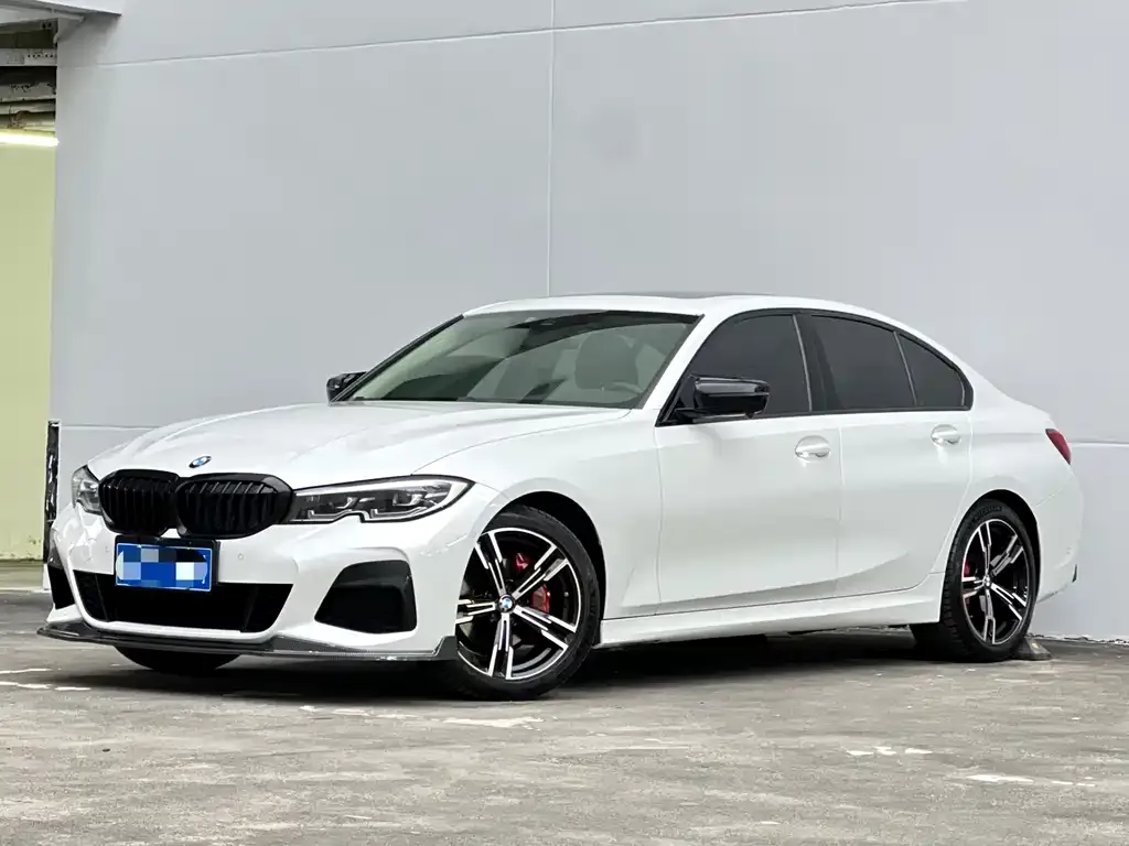 BMW 3 Series 2021 из CN, фото 1
