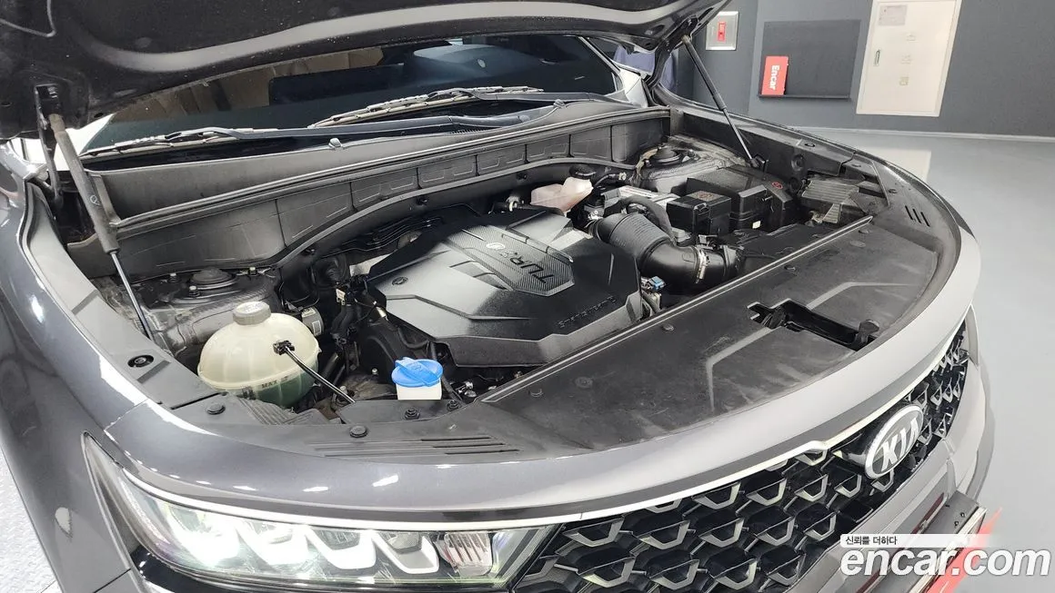 Kia Sorento — фото 6