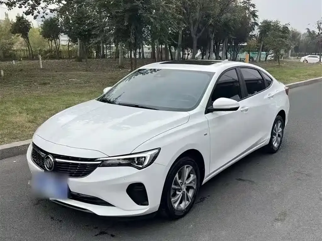 Buick Verano 2023 из CN, фото 2