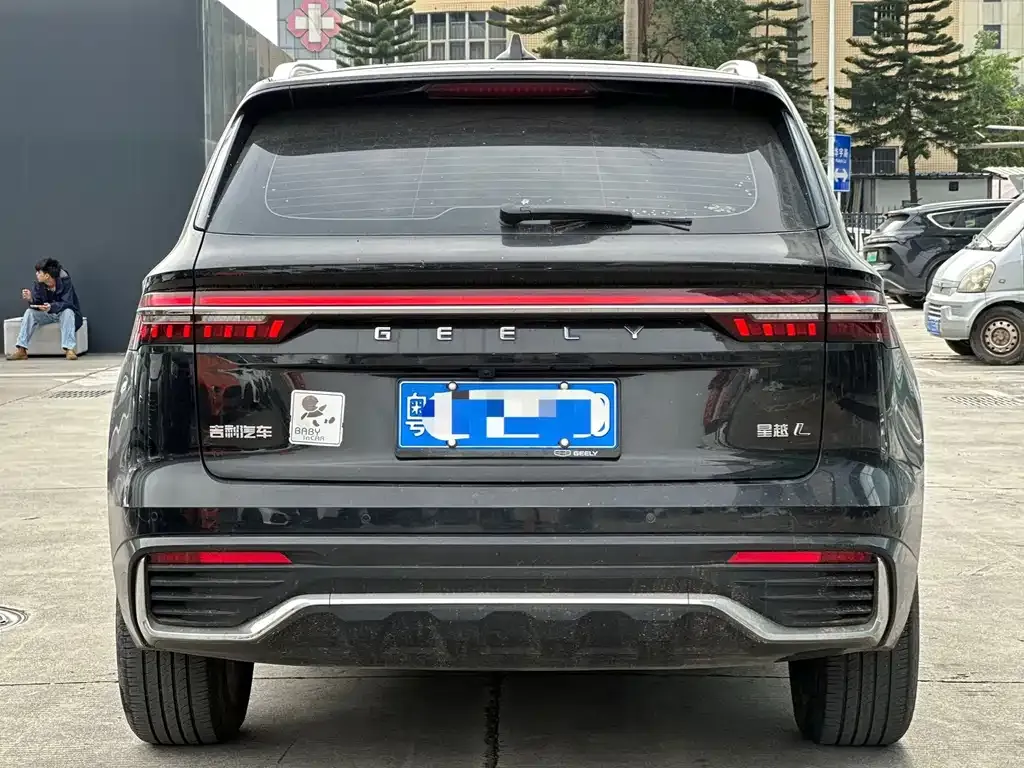 Geely Xingyue L — фото 6
