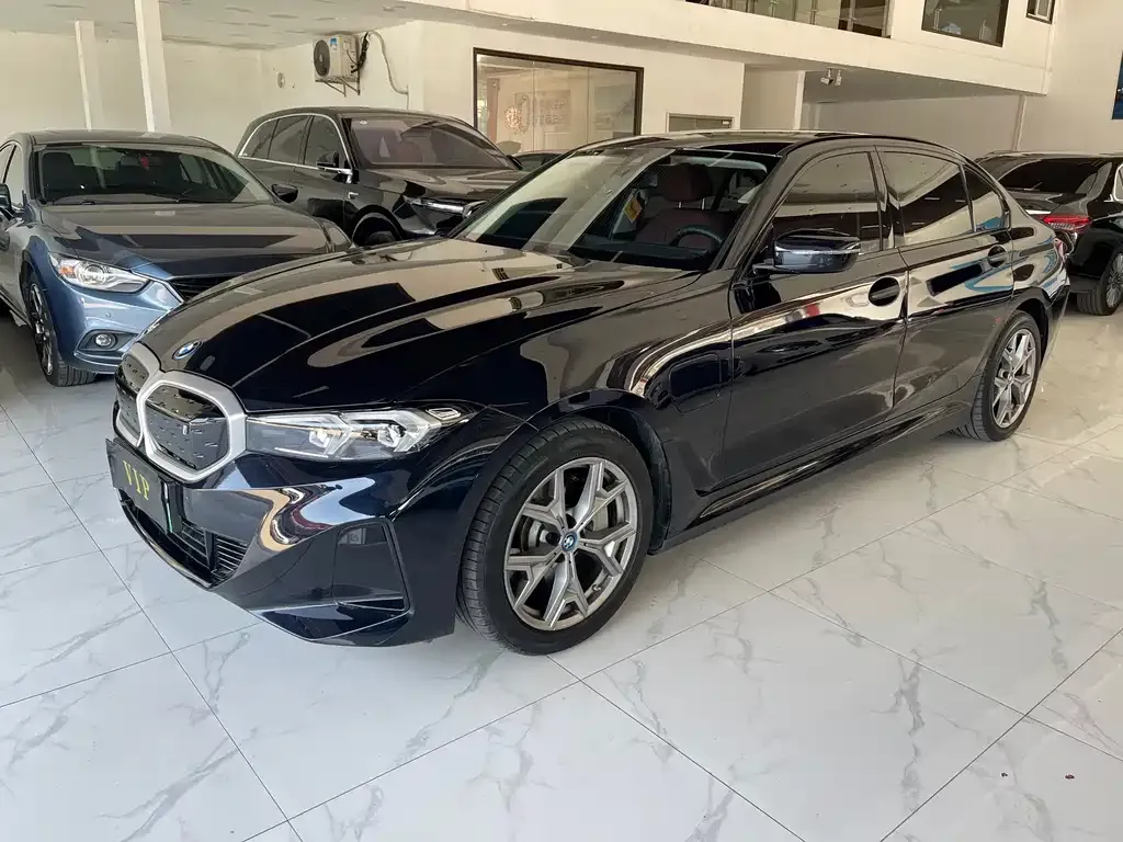 BMW i3 — фото 1
