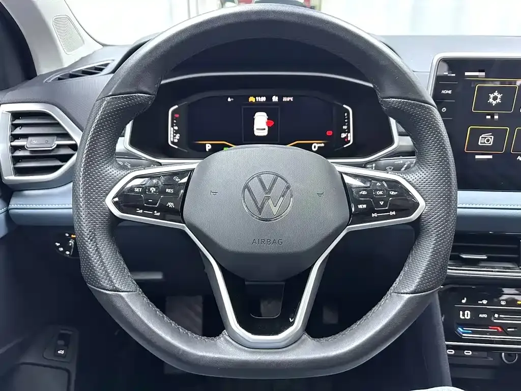 Volkswagen Tharu — фото 10