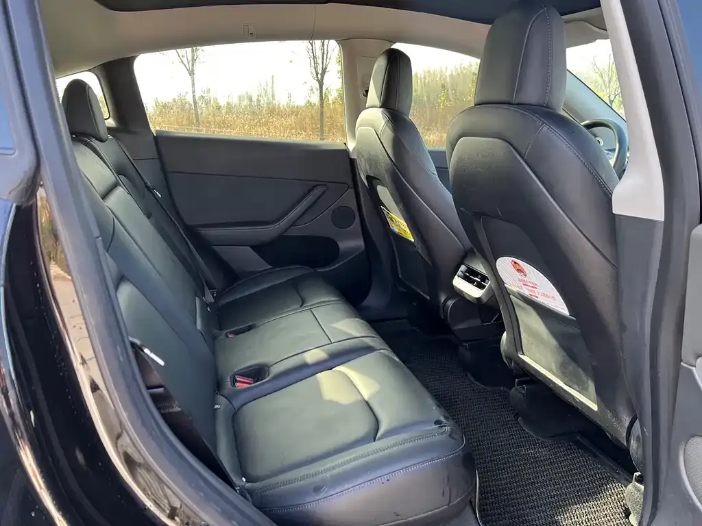 Tesla Model Y 2022 из CN, фото 10