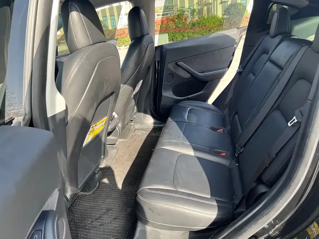 Tesla Model Y 2022 из CN, фото 8