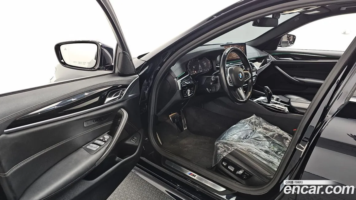 BMW 5-Series 2021 из KR, фото 10