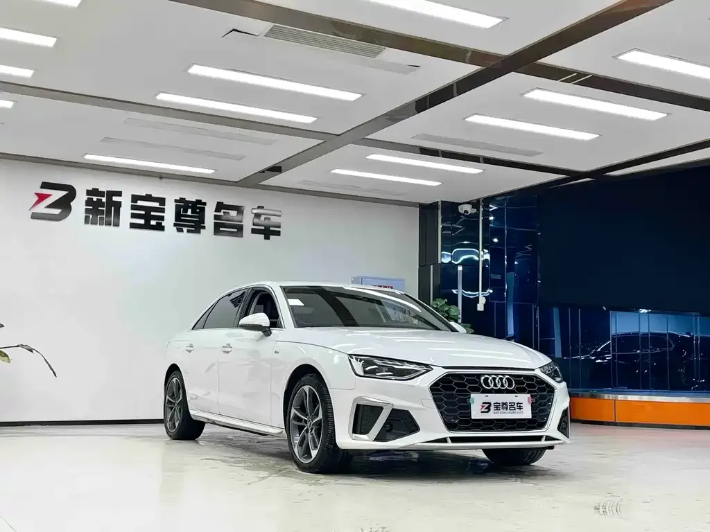Audi A4L 2024 из CN, фото 3