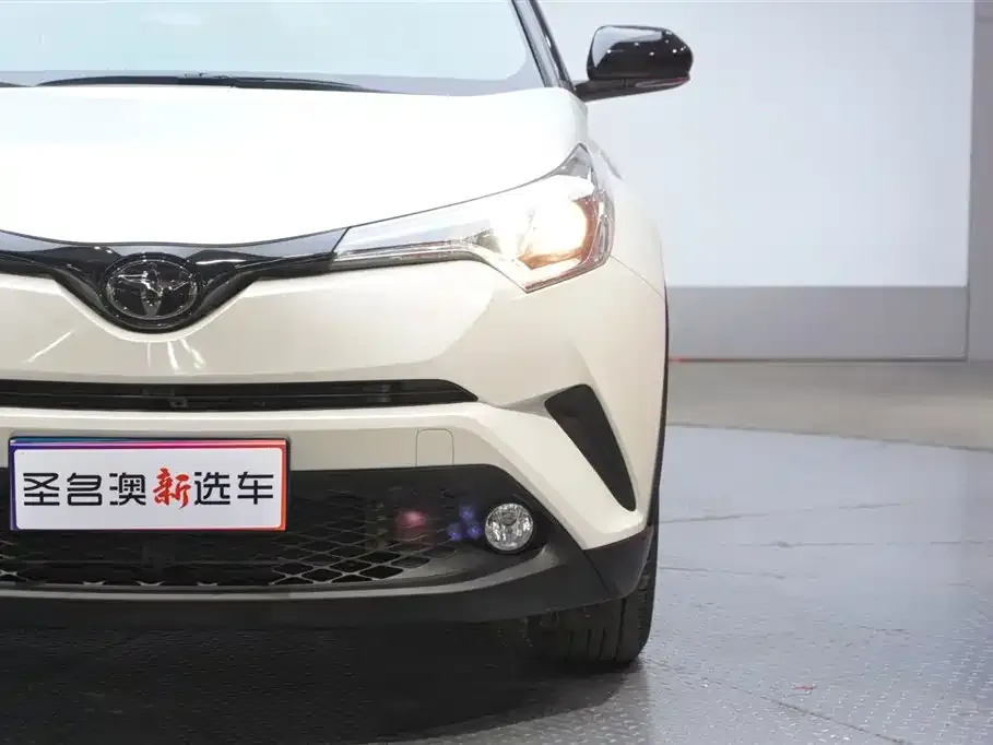 Toyota C-HR 2021 из CN, фото 4