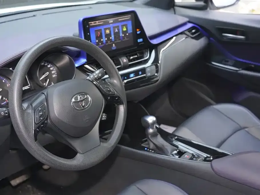 Toyota C-HR 2021 из CN, фото 7