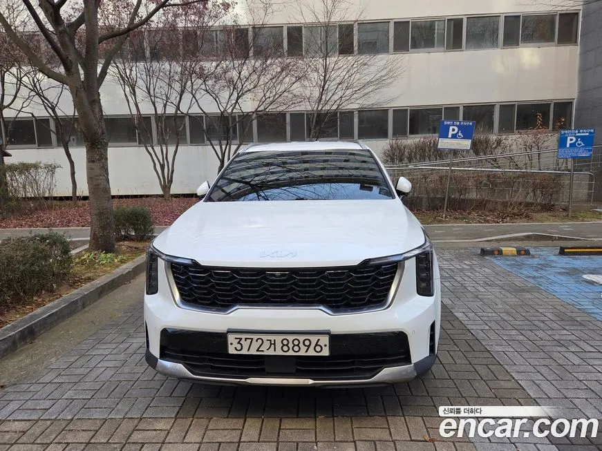 Kia Sorento — фото 1