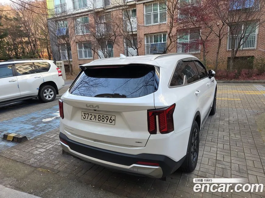 Kia Sorento — фото 4