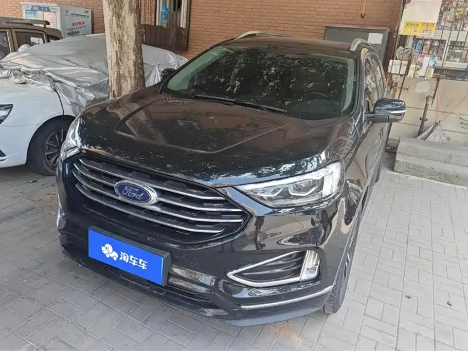 Ford Edge — фото 1