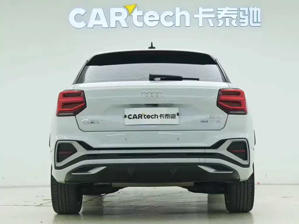 Audi Q2L 2023 из CN, фото 6