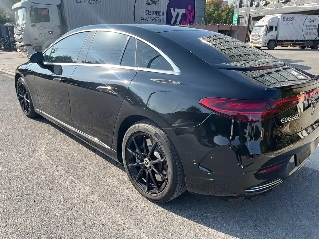 Mercedes-Benz EQE 2023 из CN, фото 4