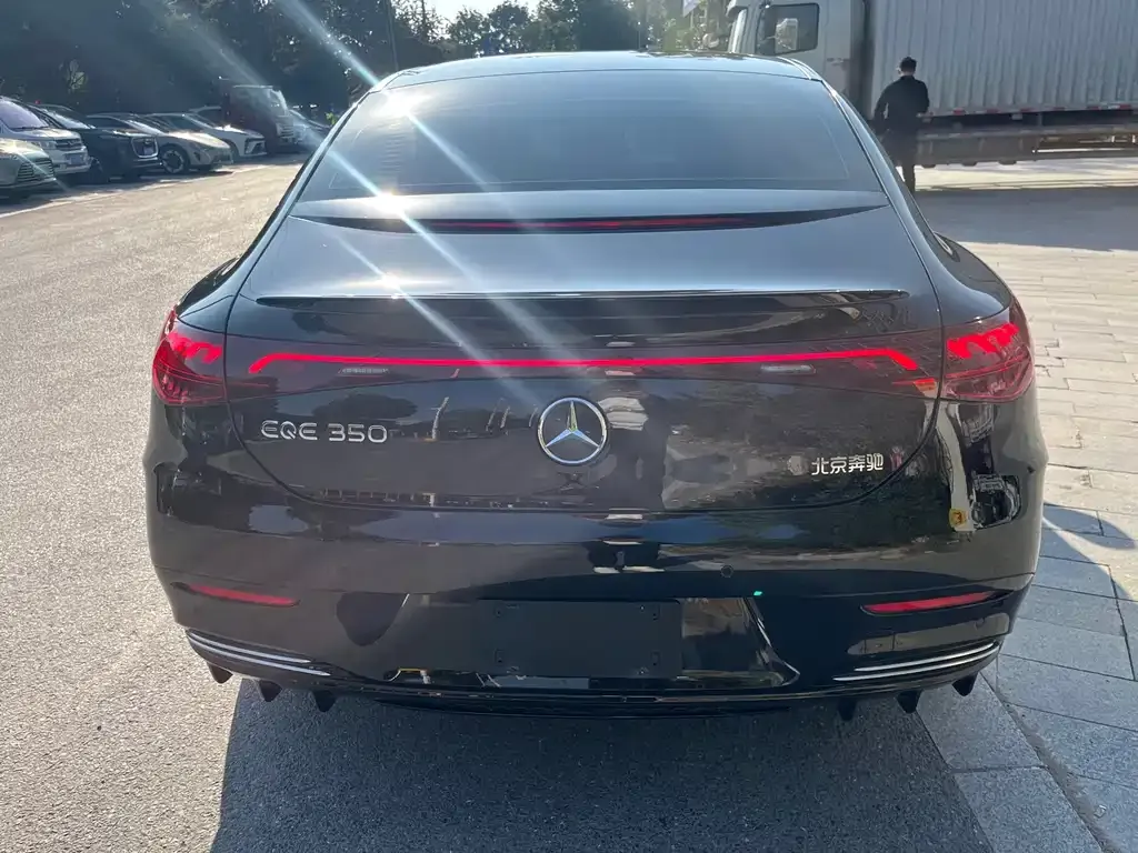 Mercedes-Benz EQE 2023 из CN, фото 5