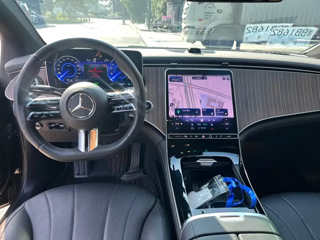 Mercedes-Benz EQE 2023 из CN, фото 7