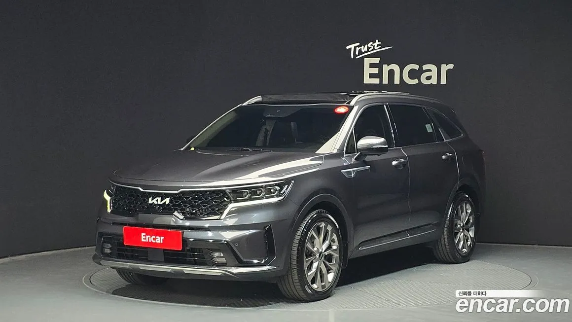 Kia Sorento — фото 1
