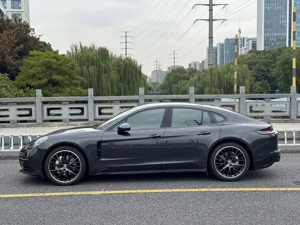Porsche Panamera 2021 из CN, фото 5