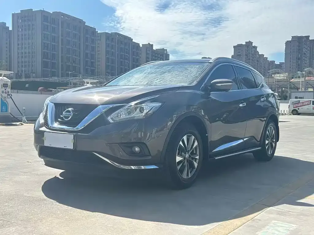 Nissan Murano — фото 1