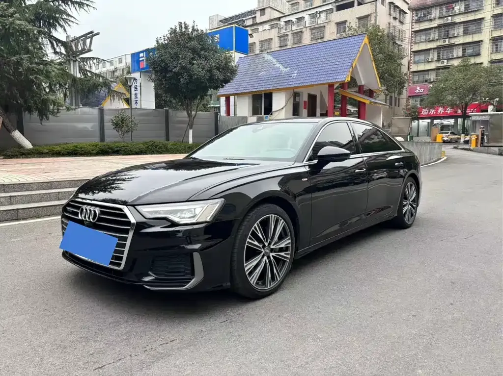 Audi A6L 2021 из CN, фото 1