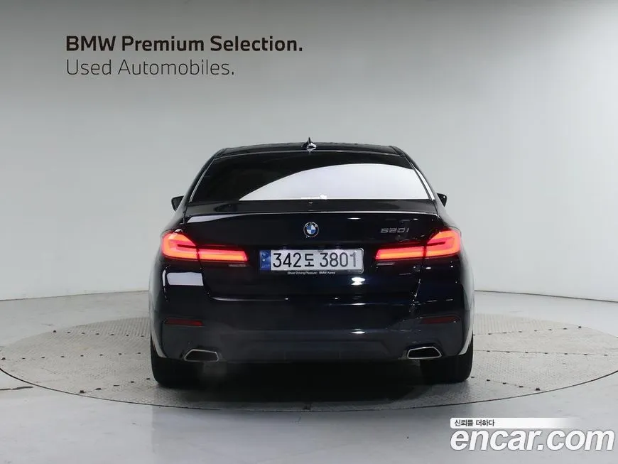 BMW 5-Series 2023 из KR, фото 4