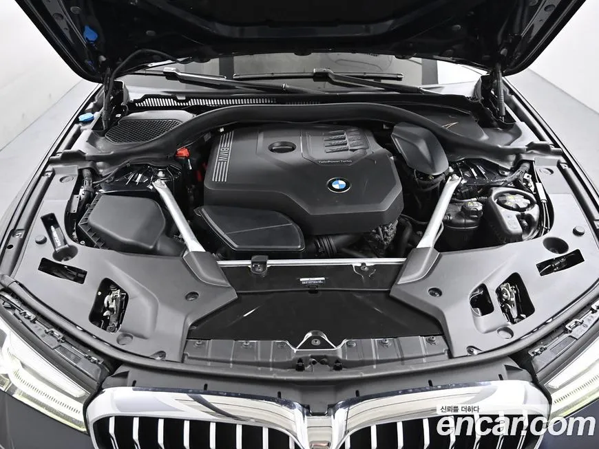 BMW 5-Series 2023 из KR, фото 6