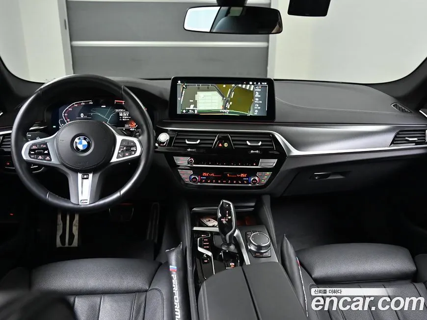 BMW 5-Series 2023 из KR, фото 7
