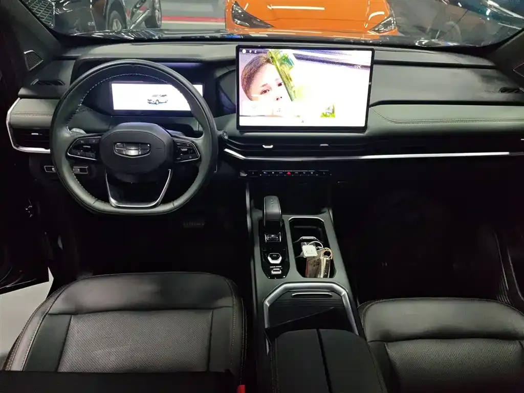 Geely Haoyue L 2024 из CN, фото 10