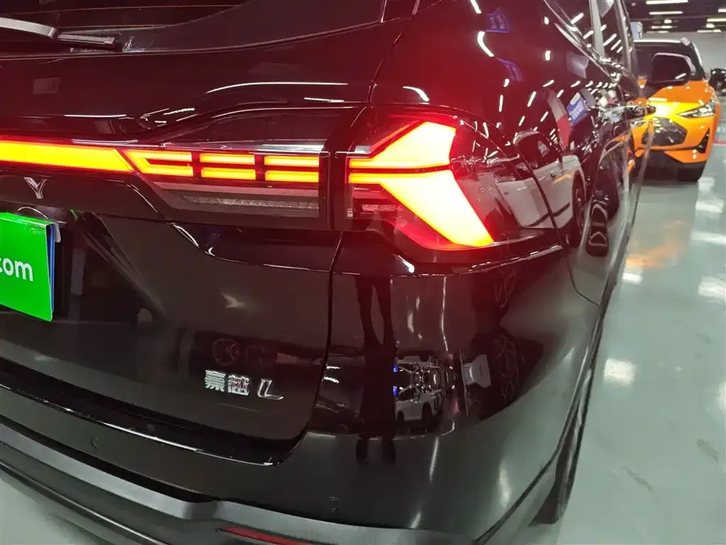 Geely Haoyue L 2024 из CN, фото 8