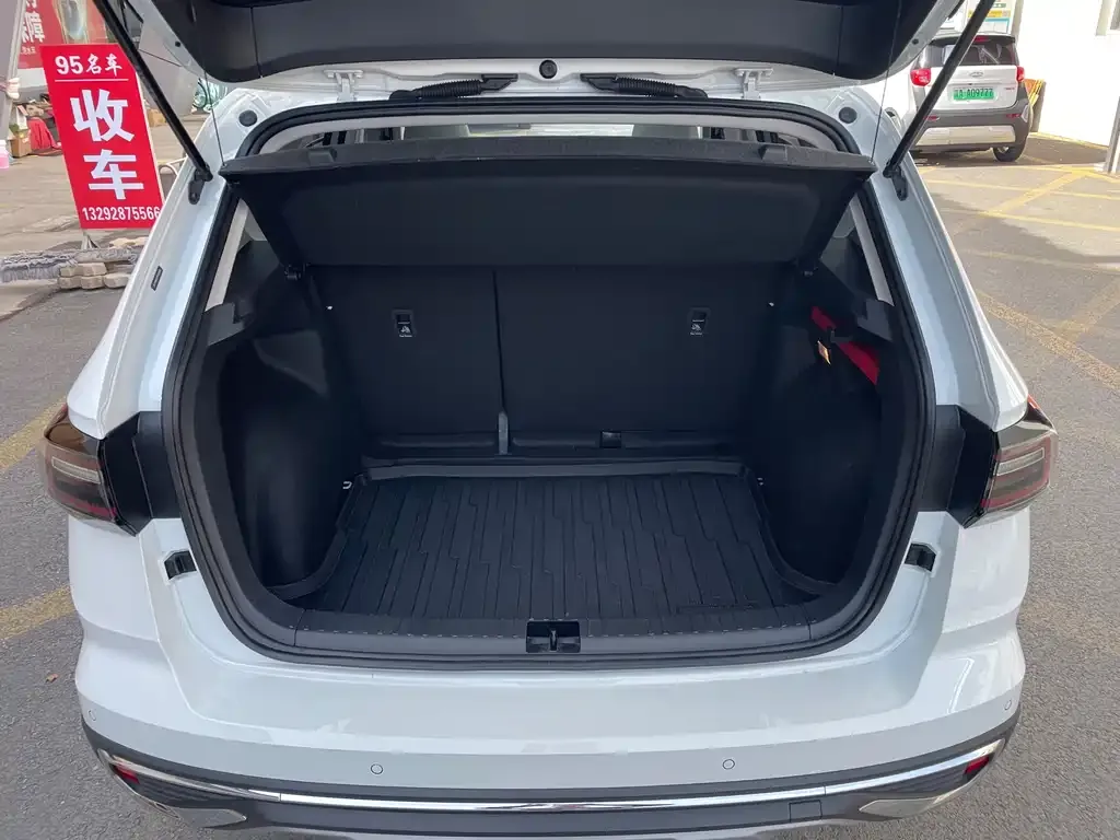 Volkswagen Tharu — фото 10