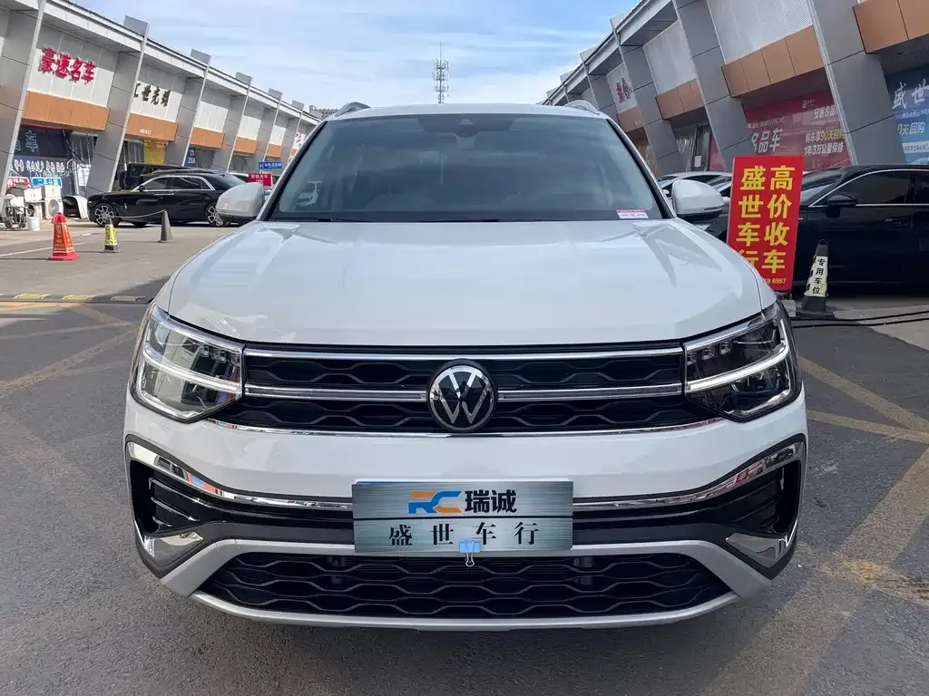 Volkswagen Tharu — фото 2