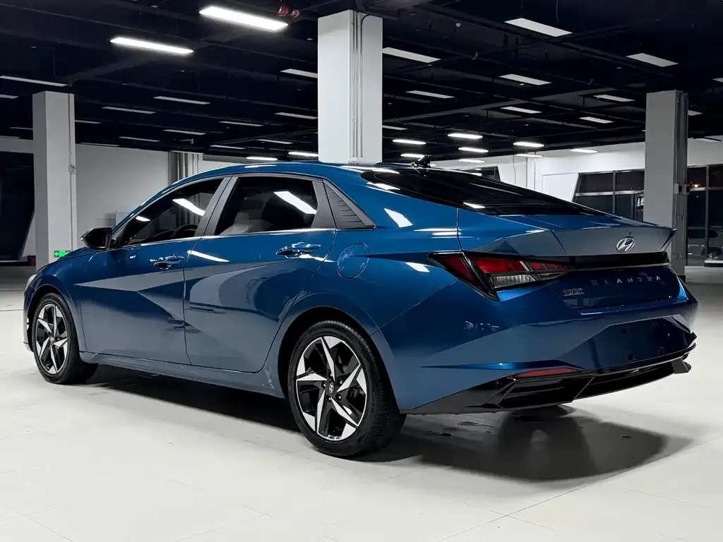 Hyundai Elantra 2022 из CN, фото 7
