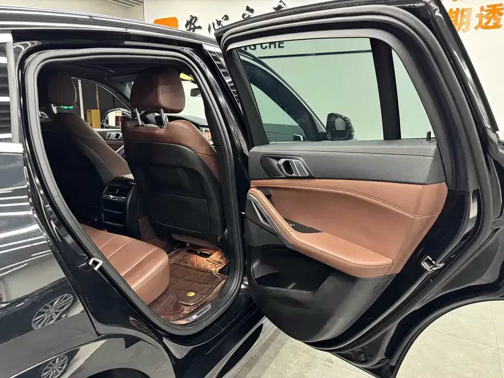 BMW X6 2021 из CN, фото 9