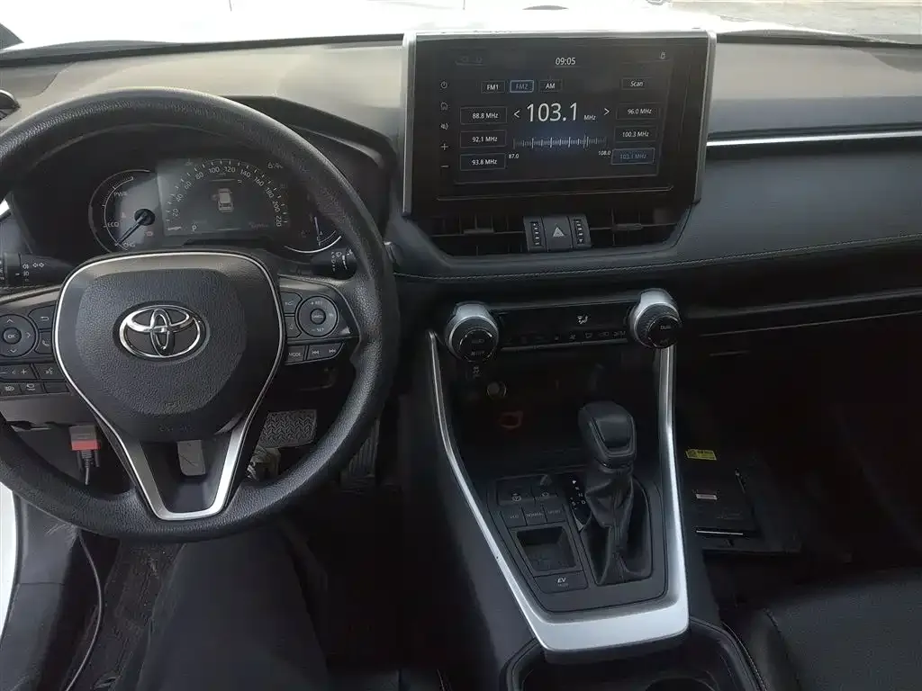 Toyota RAV4 2021 из CN, фото 10