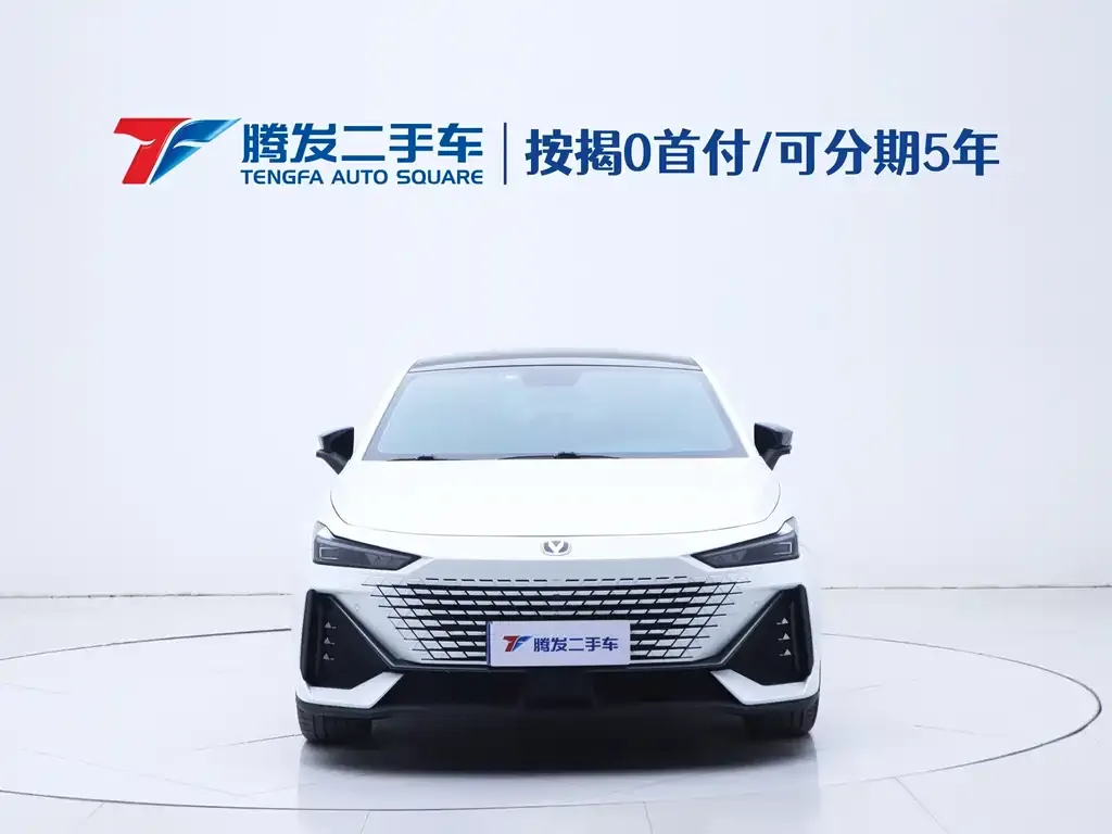 Changan UNI-V 2023 из CN, фото 2