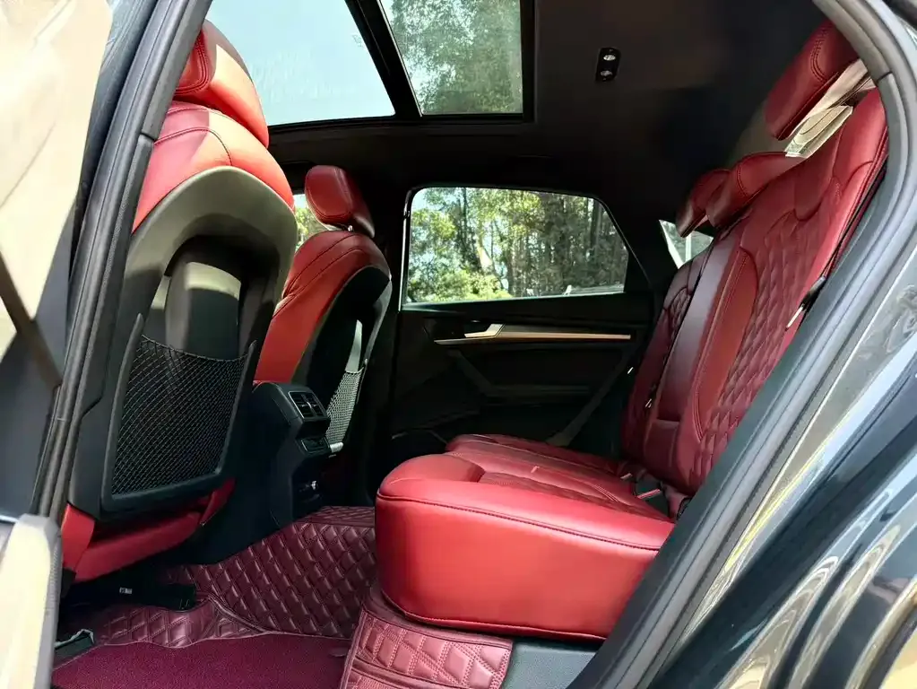 Audi Q5L Sportback 2022 из CN, фото 7