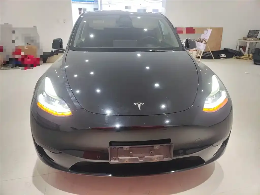 Tesla Model Y 2024 из CN, фото 3