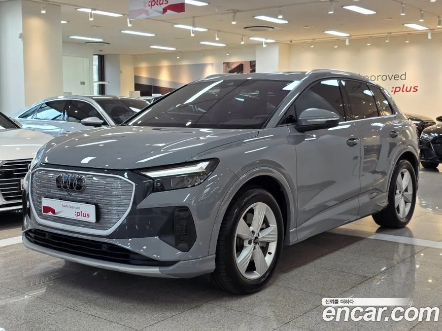 Audi Q4 e-tron 2023 из KR, фото 1