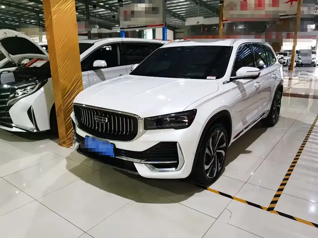 Geely Xingyue L — фото 1