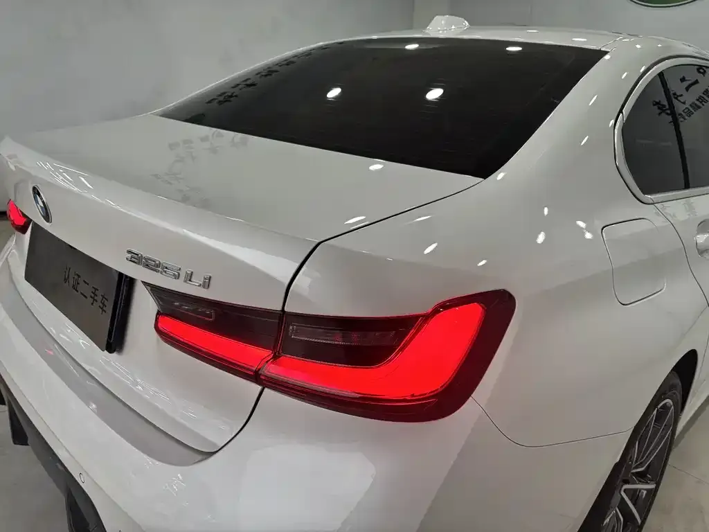 BMW 3 Series — фото 10