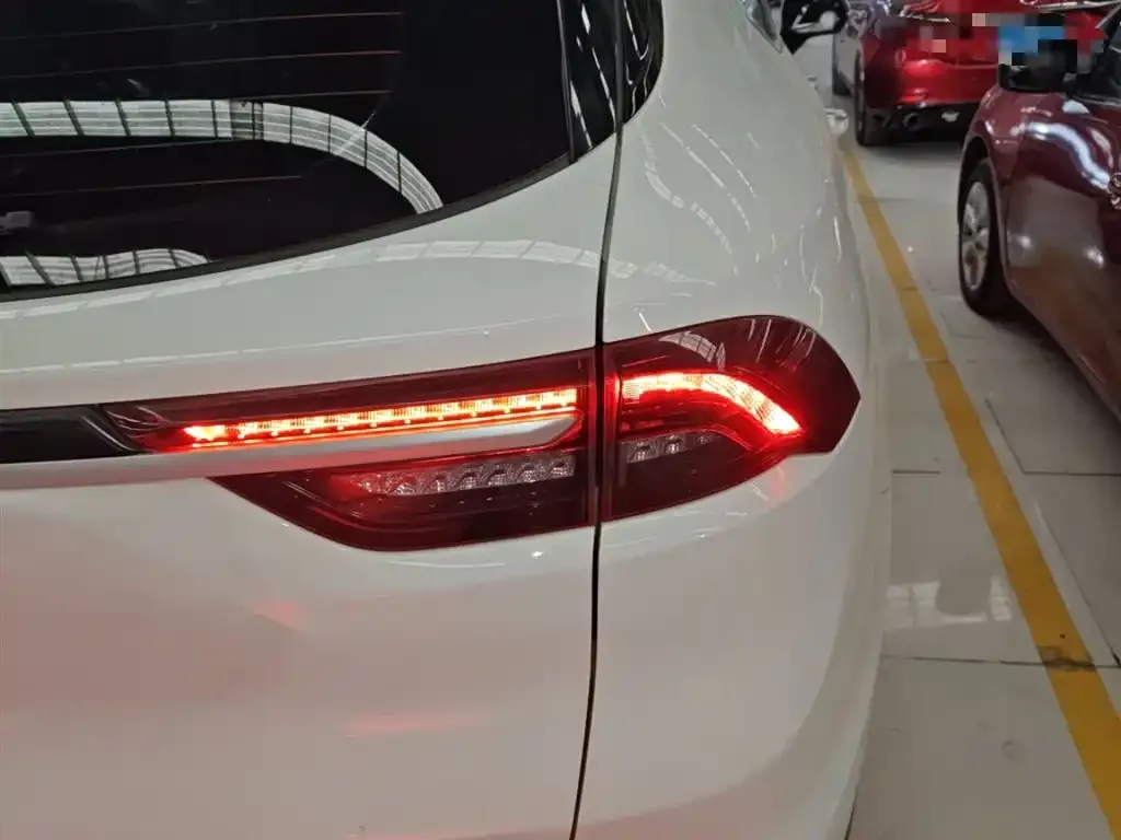 Geely Haoyue 2022 из CN, фото 8