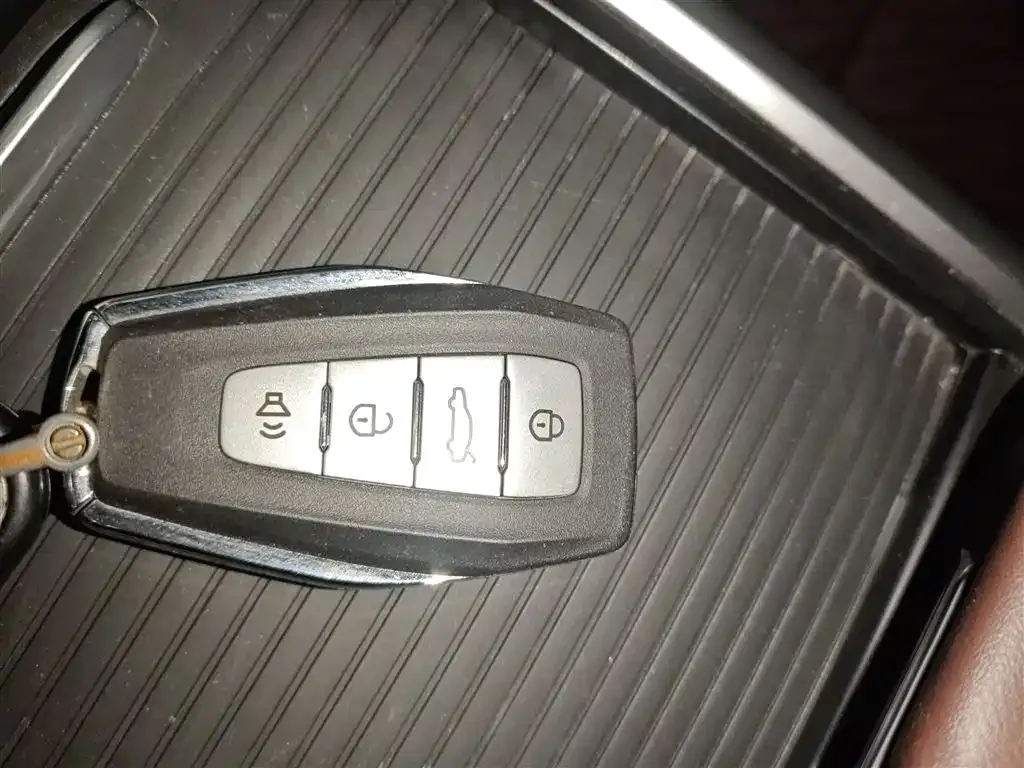 Geely Haoyue 2022 из CN, фото 9