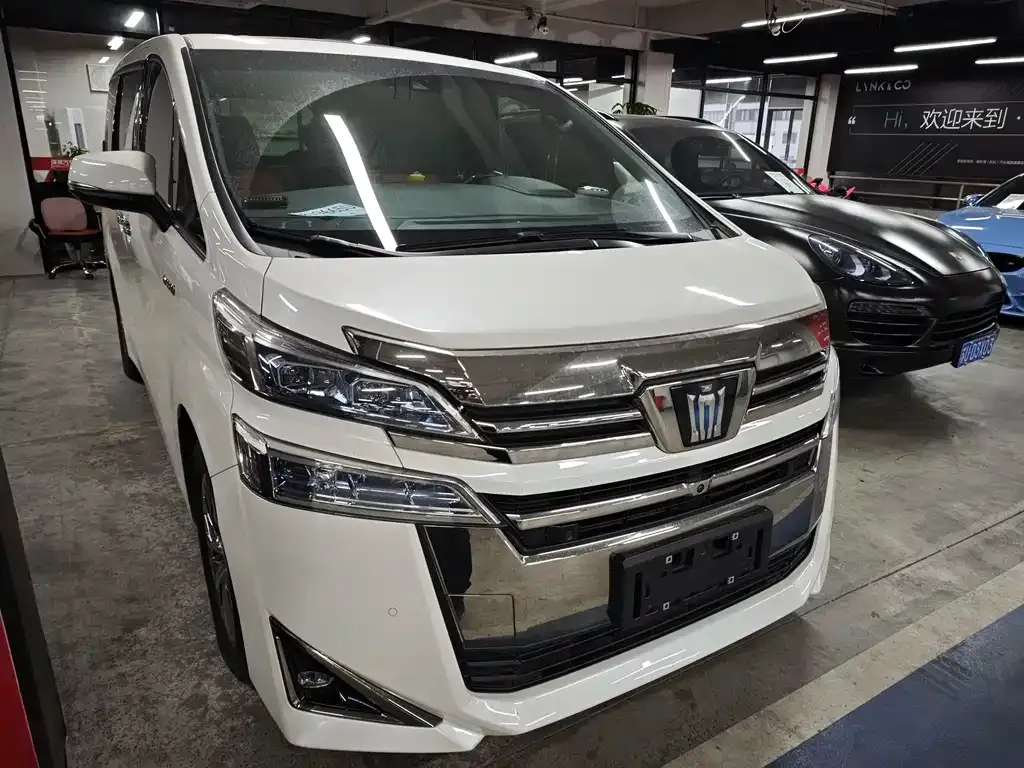 Toyota Vellfire 2025 из CN, фото 3
