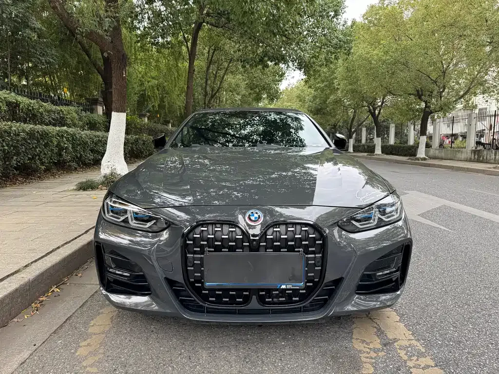 BMW 4 Series 2023 из CN, фото 2