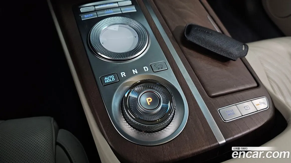 Genesis G80 — фото 9