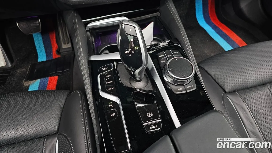 BMW 5-Series 2023 из KR, фото 9