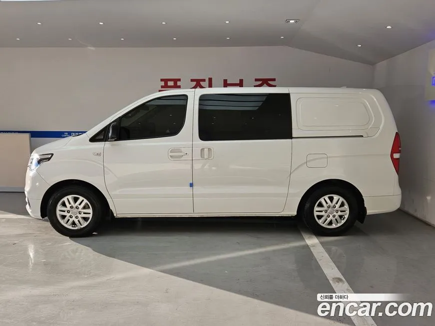 Hyundai Starex 2021 из KR, фото 3