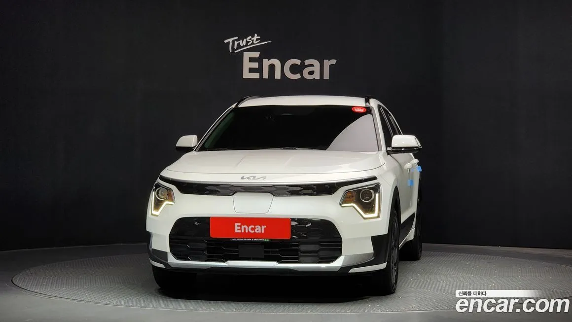 Kia Niro 2023 из KR, фото 3