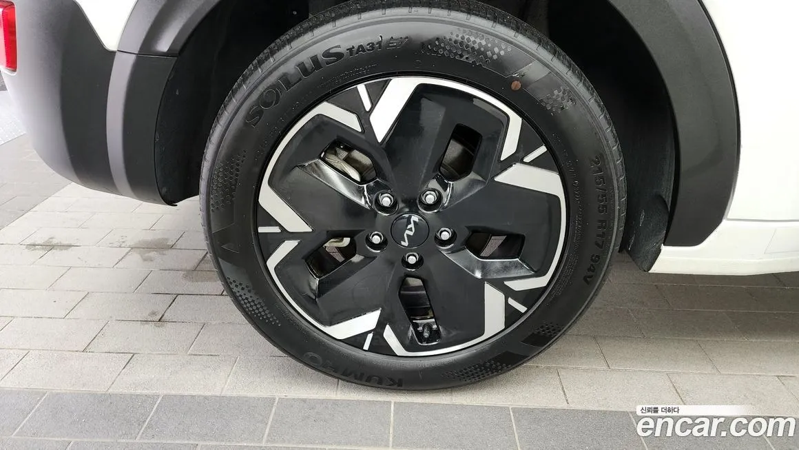 Kia Niro 2023 из KR, фото 5