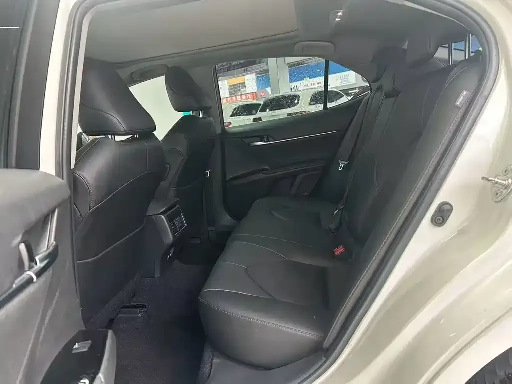 Toyota Camry 2022 из CN, фото 6